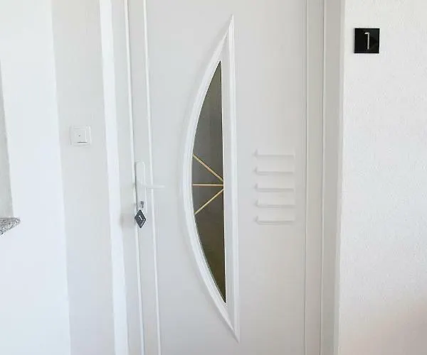Apartment 1 *
